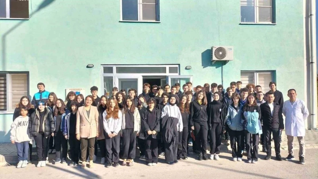 Manisa'da 18 bin 500 öğrenci ve öğretmen atıksu arıtma tesislerini gezdi