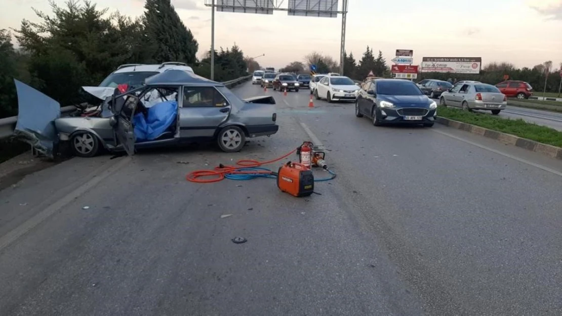 Manisa'da feci kaza: 2 ölü, 1 yaralı