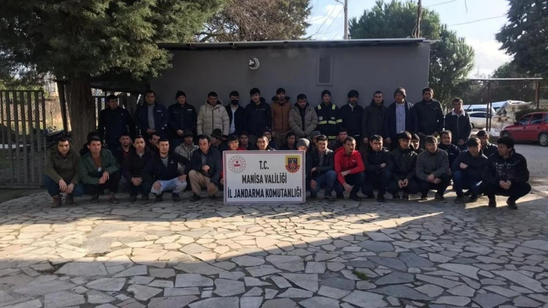 Manisa'da kaçak çalıştırılan 34 göçmen yakalandı