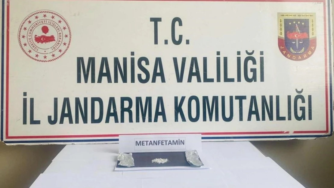 Manisa'da şüphelinin üzerinden metamfetamin çıktı