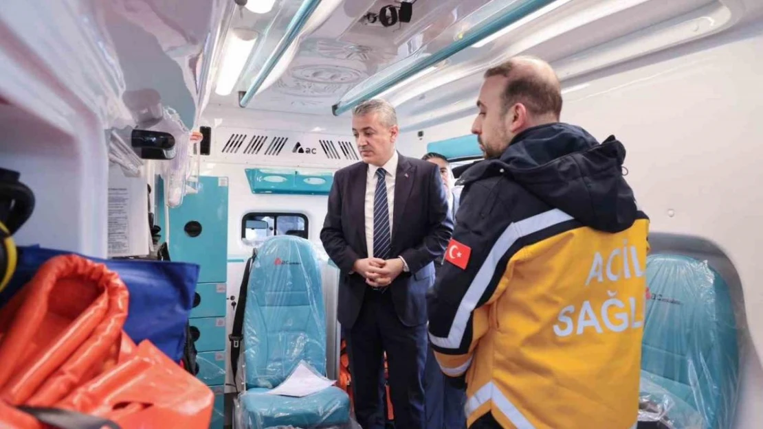 Mardin'de 4 yeni ambulans hizmete girdi