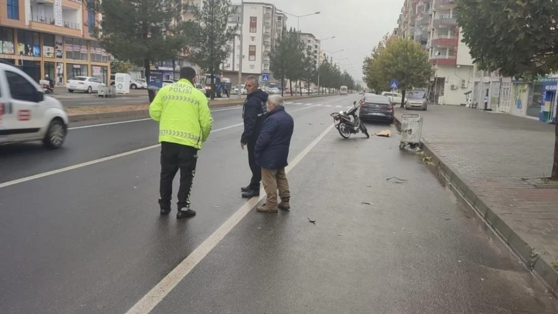 Mardin'de motosiklet kazası: 2 yaralı