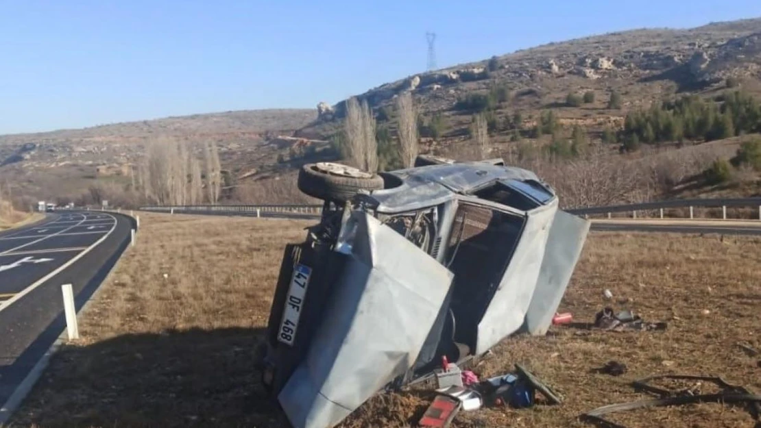 Mardin'de şarampole yuvarlanan otomobilde 1 kişi yaralandı