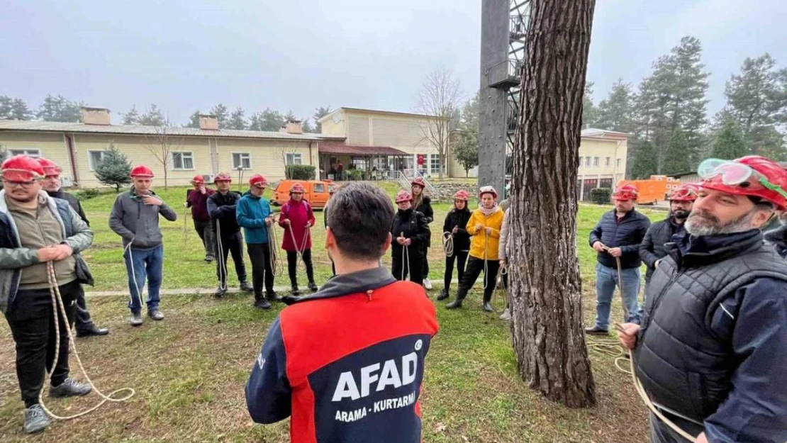 MEB personeline arama kurtarma eğitimi verildi