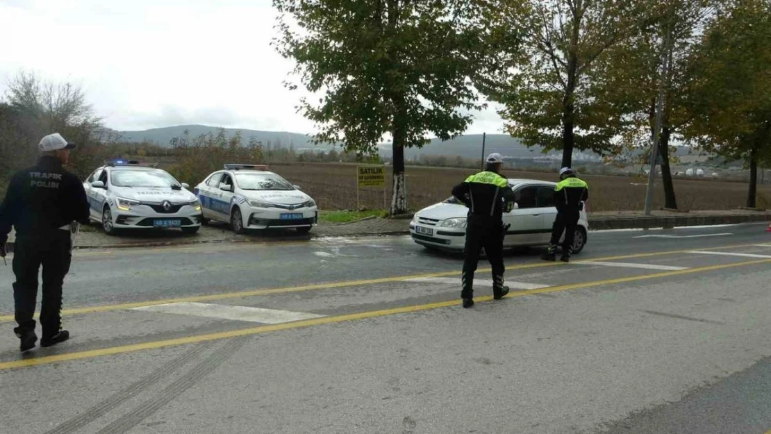 Menteşe'de kazaları önlemek amacıyla radar uygulaması yapıldı