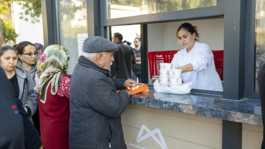 Mersin Büyükşehir Belediyesi sosyal faaliyetlere 2023'de de devam etti