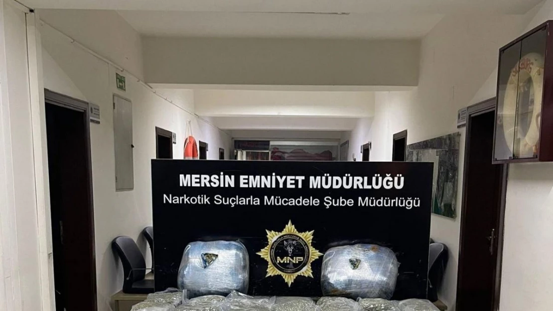 Mersin'de aranan şahıs 23 kilo esrarla yakalandı