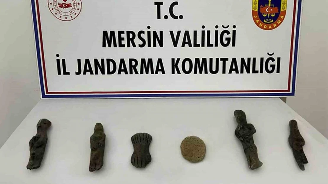 Mersin'de evinde tarihi eser bulunan şüpheli gözaltına alındı