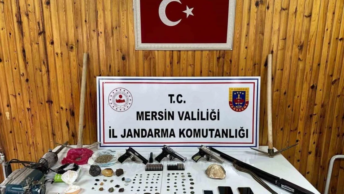 Mersin'de tarihi eser kaçakçılığı operasyonu: 3 gözaltı