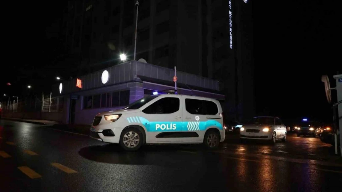 Mersin merkezli 6 ilde yasa dışı bahis operasyonu: 17 gözaltı