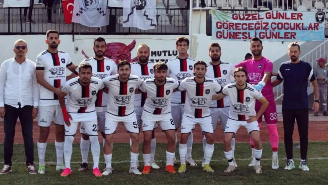 Mersin Süper Amatör Lig'de devre oldu, şampiyonluk yarışı kızıştı