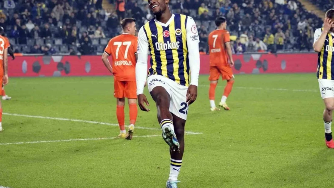 Michy Batshuayi, 4 golle yıldızlaştı