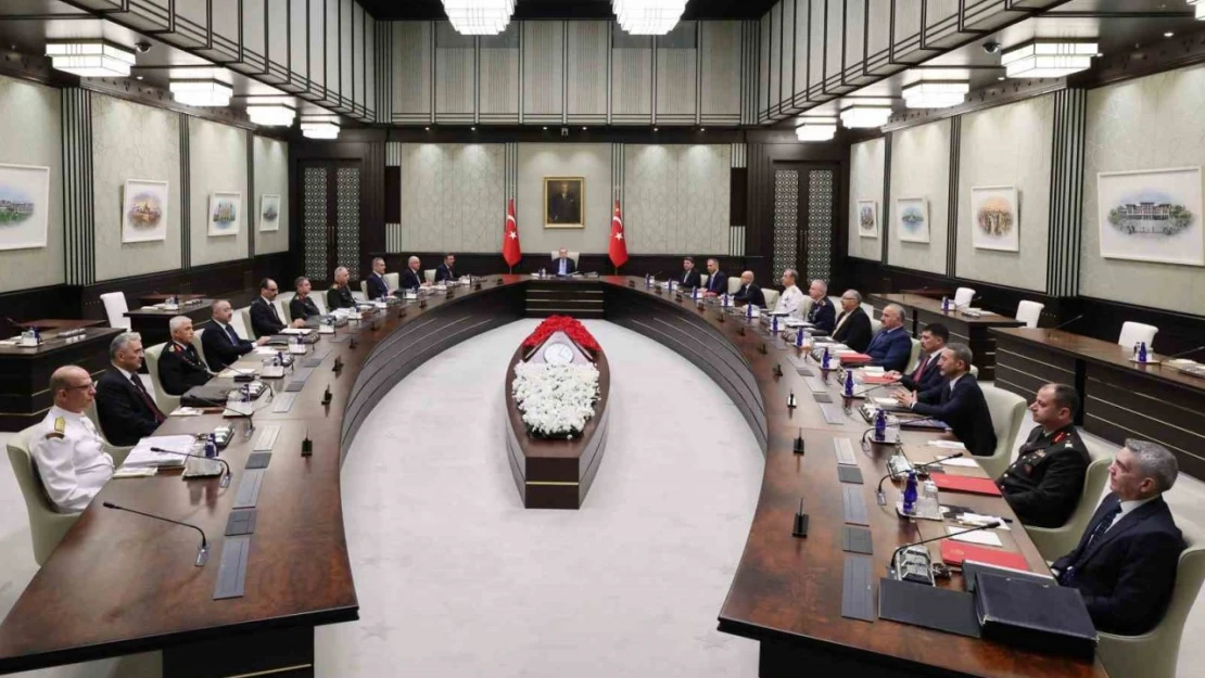 Milli Güvenlik Kurulu Toplantısı, Cumhurbaşkanı Erdoğan başkanlığında Beştepe'de başladı.
