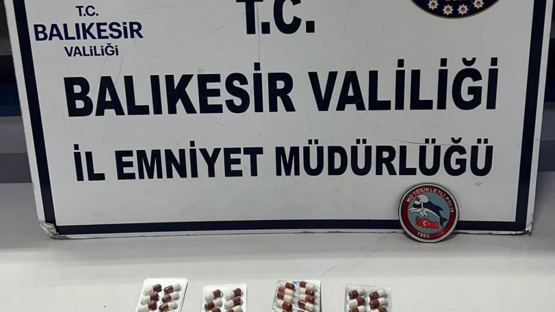 Montunun cebinde 54 adet uyuşturucu hap ele geçirildi