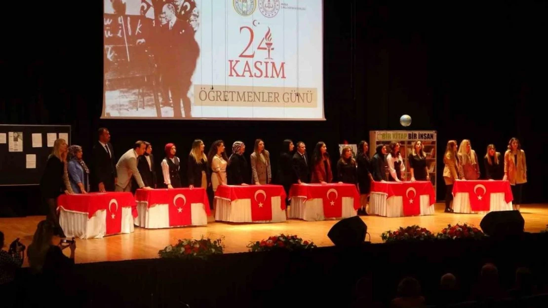 Muğla'da 25 öğretmen yemin etti