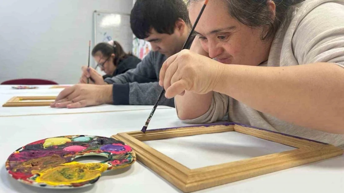 Muğla'da sanatla engeller aşılıyor