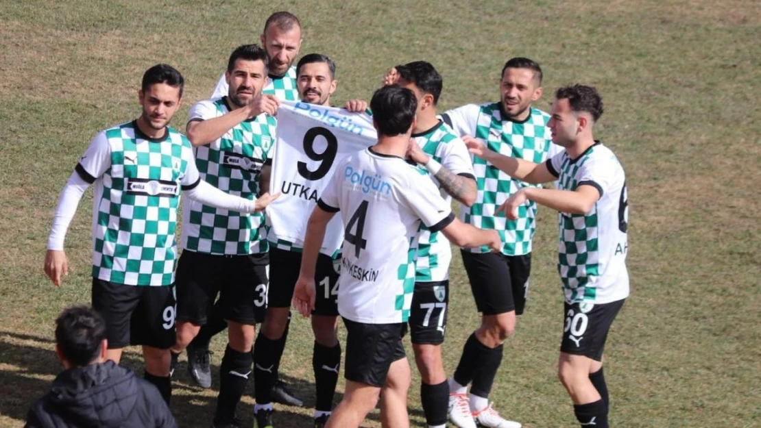 Muğlaspor Yeşil Çivril Belediyespor'u 2-0 mağlup etti