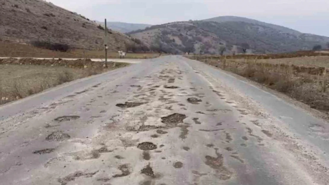 Muhtarların ve çevre sakinlerinin yol tepkisi