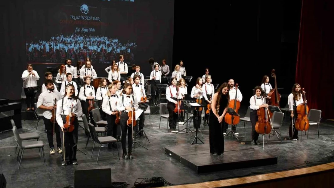 Muhteşem çocuklar, Çocuk Hakları Günü için sahneye çıktı