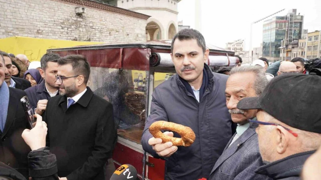 Murat Kurum, Aya Triada Rum Ortodoks Kilisesi'ni ve Beyoğlu esnafını ziyaret etti