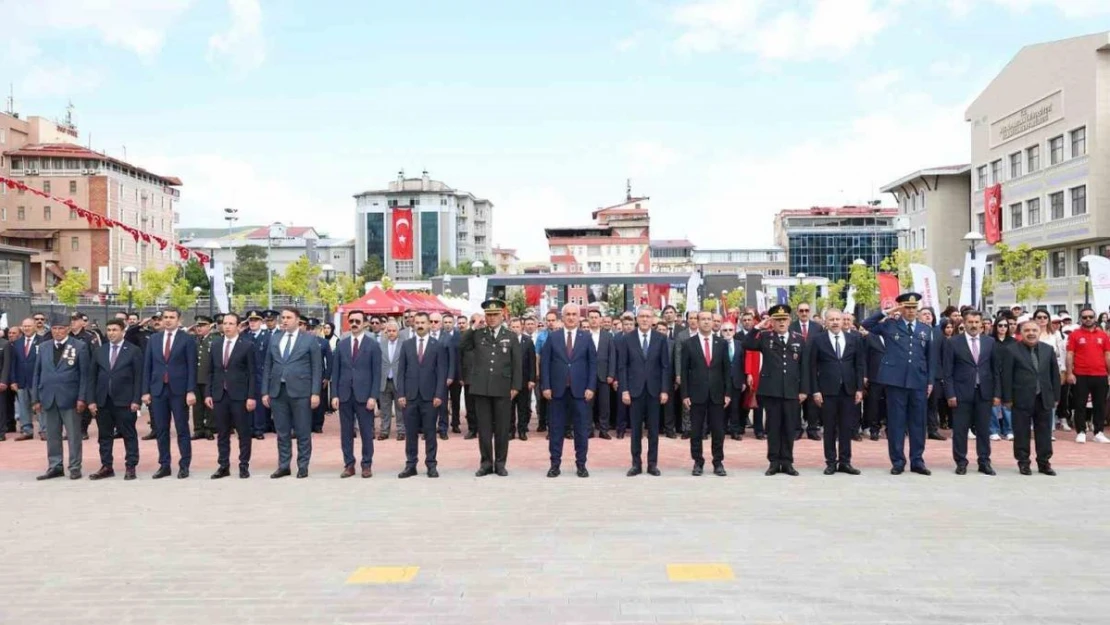 Muş'ta 19 Mayıs coşkusu