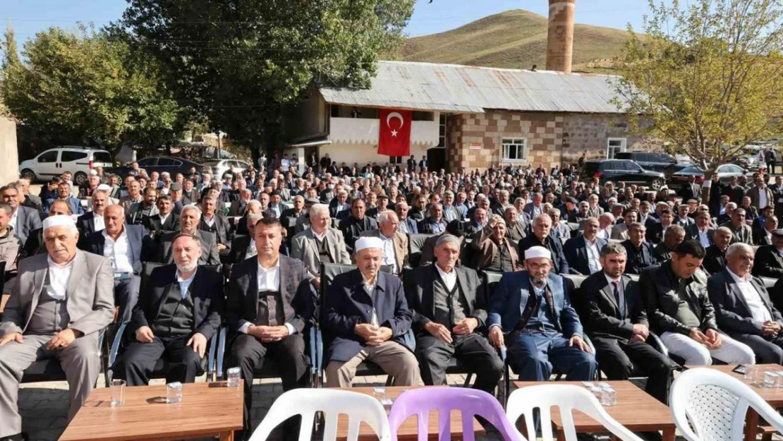 Muş'ta husumetli aileler Kur'an-ı Kerim'in altından geçerek barıştı