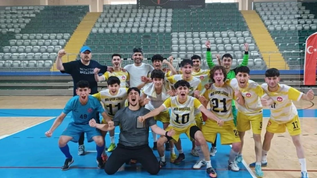 Muşlu öğrenciler futsalda Türkiye 2.'si oldu