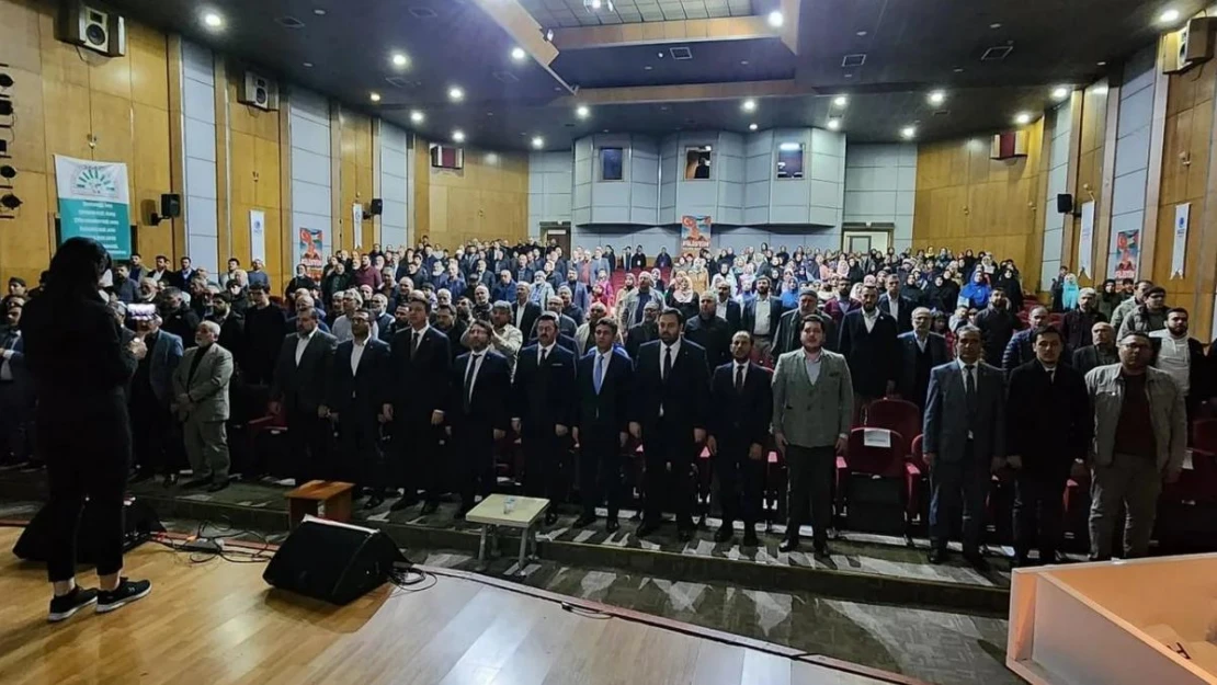 Necmettin Erbakan Kayseri'de anıldı