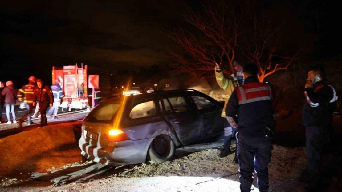 Nevşehir'de otomobil şarampole uçtu: 3 yaralı