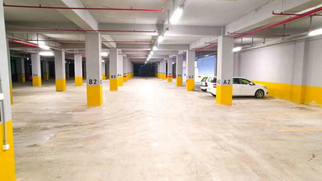 Niğde Belediyesi Kapalı Otoparkı Hizmete Girdi