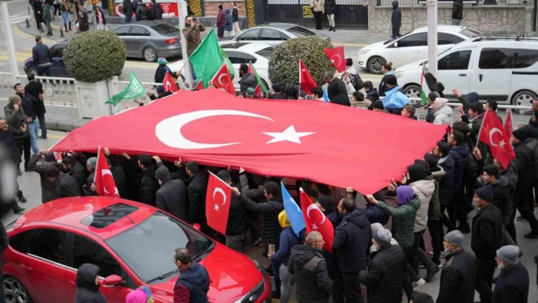 Niğde'de düzenlenen yürüyüşte PKK ve İsrail lanetlendi