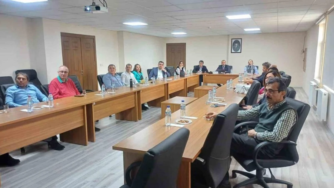 Niğde'de rehberlik öğretmenlerine mühendislik bölümleri tanıtıldı