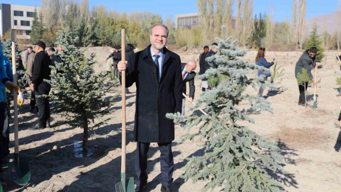 Niğde'de yeşil kampüs çalışmaları devam ediyor