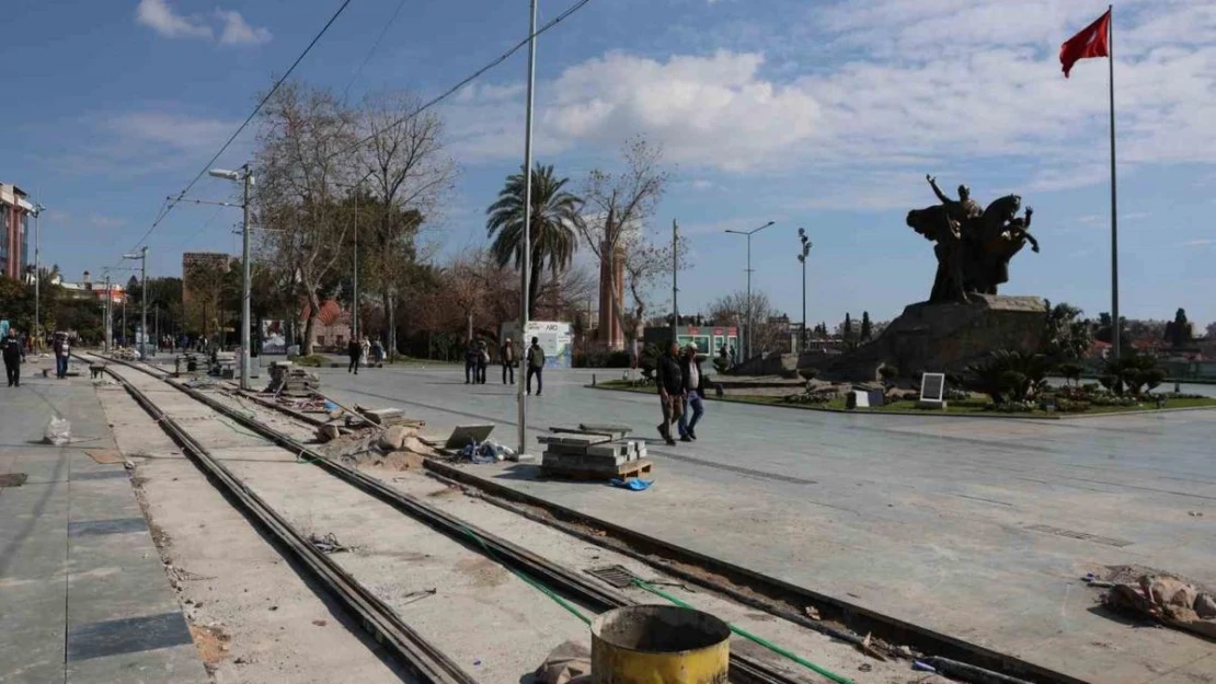 Nostalji tramvay hattı çalışmaları hızla ilerliyor