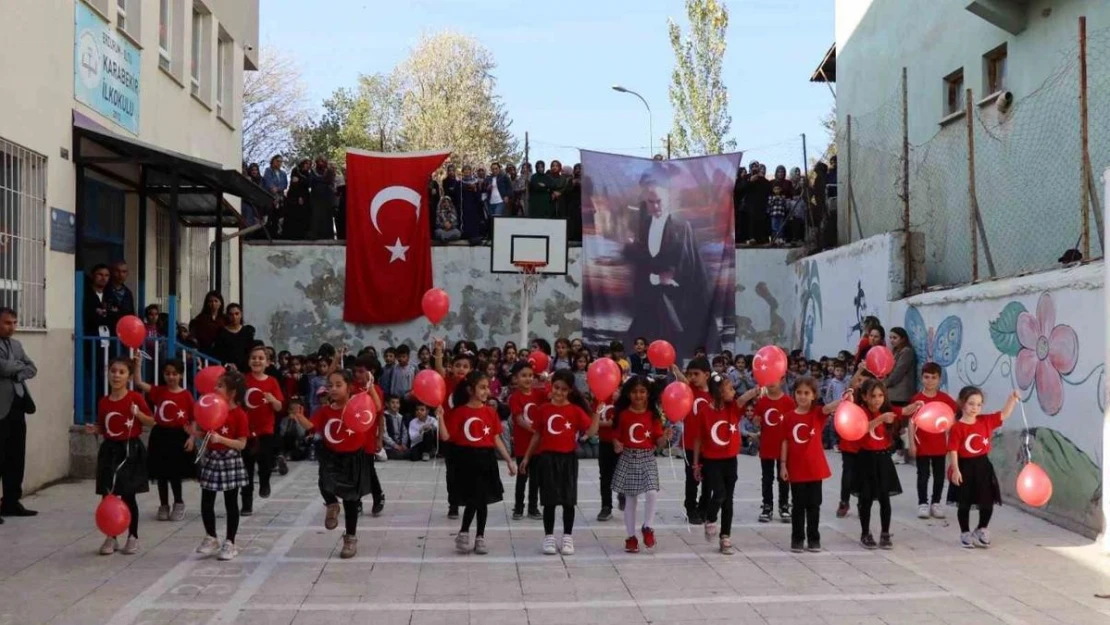 Oltu'da 100. Yıl kutlama coşkusu devam ediyor