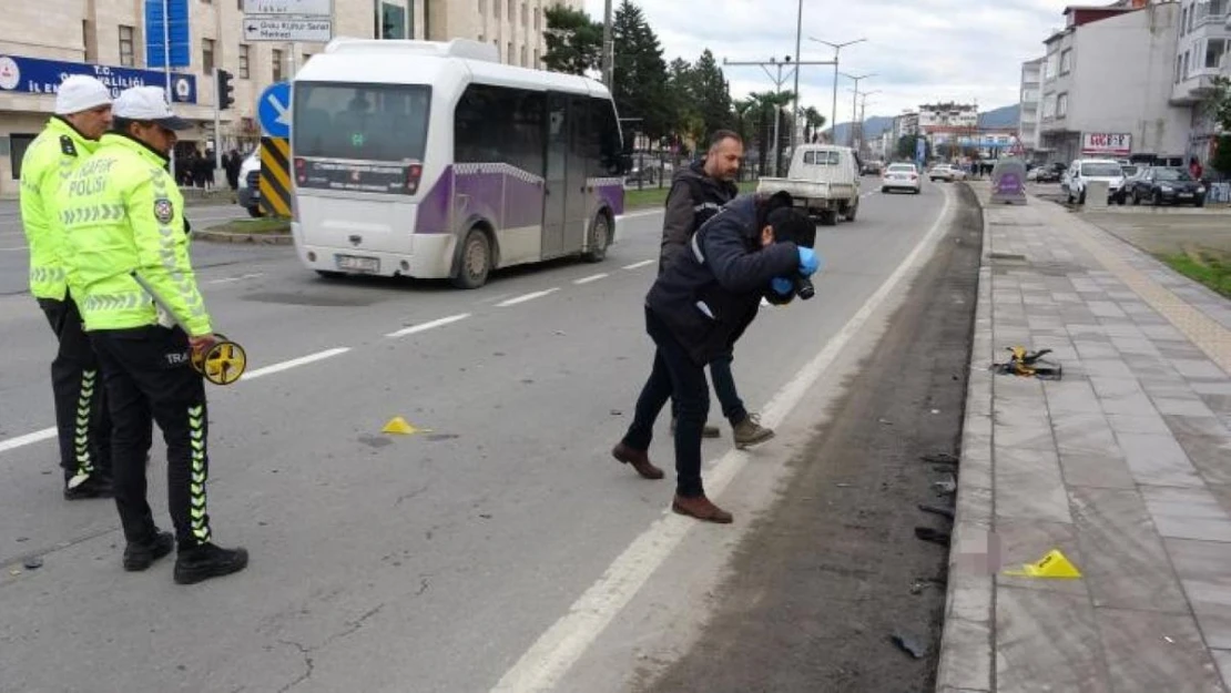 Ordu'da ticari taksinin çarptığı 2 kadın ağır yaralandı