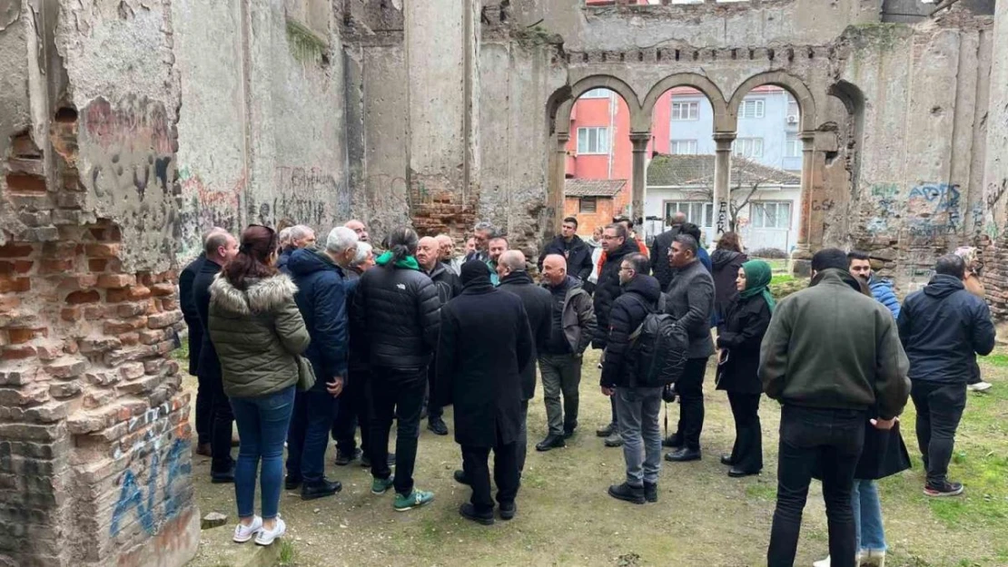 Osmaneli'de tarihi yerleri gezen gazeteciler ilçeye hayran kaldı