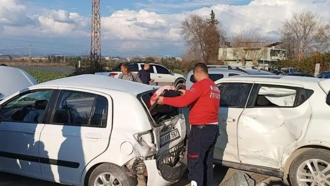 Osmaniye'de zincirleme kaza: 3 ağır 5 yaralı