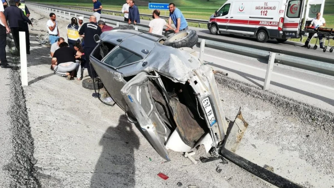 Erzurum'da feci kaza... Otomobil takla attı...