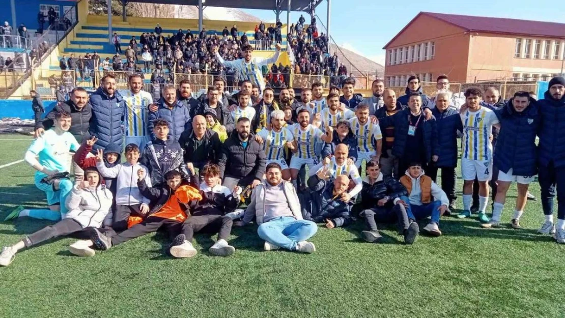 Özgüzelderespor, Diyarbakırspor 'u 3-0 yendi