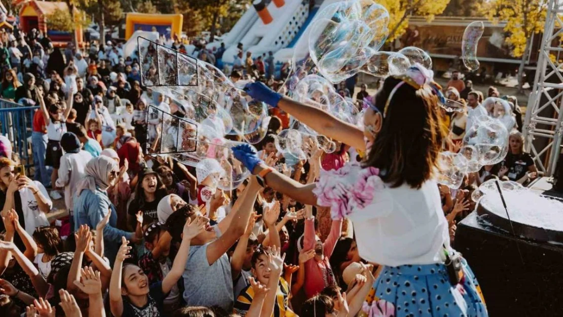 Palandöken Kültür Yolu Festivali dolu dizgin sürüyor