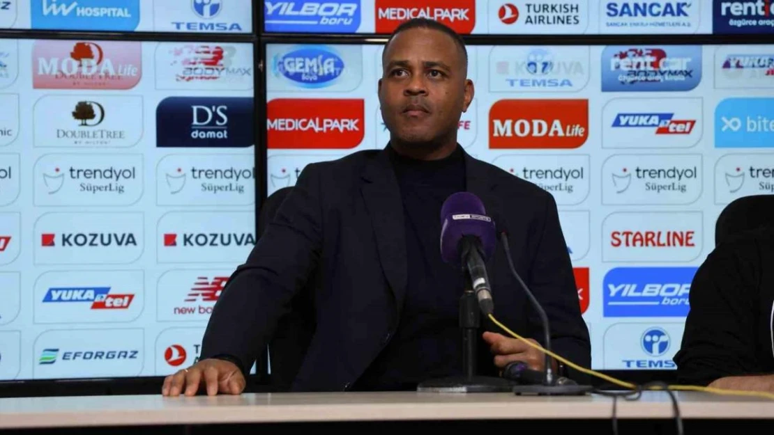 Patrick Kluivert: 'Bizler için üzücü bir sonuç oldu'