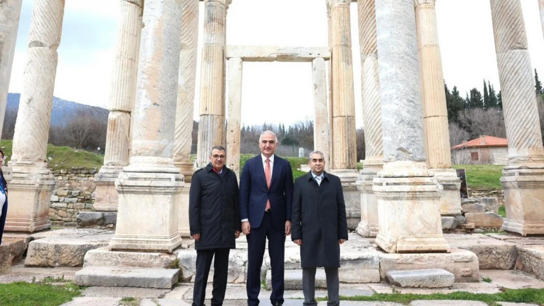 PAÜ'nün kazı çalışmalarına Afrodisias Antik Kenti eklendi