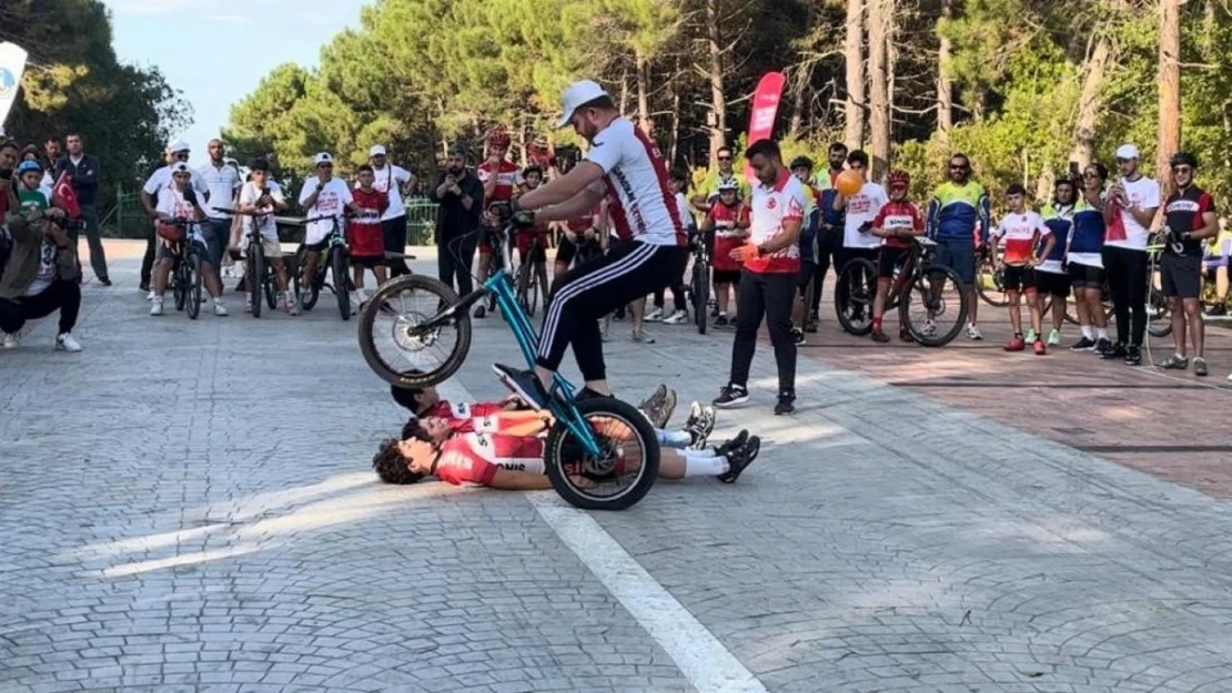 Pedallar Cumhuriyet için döndü