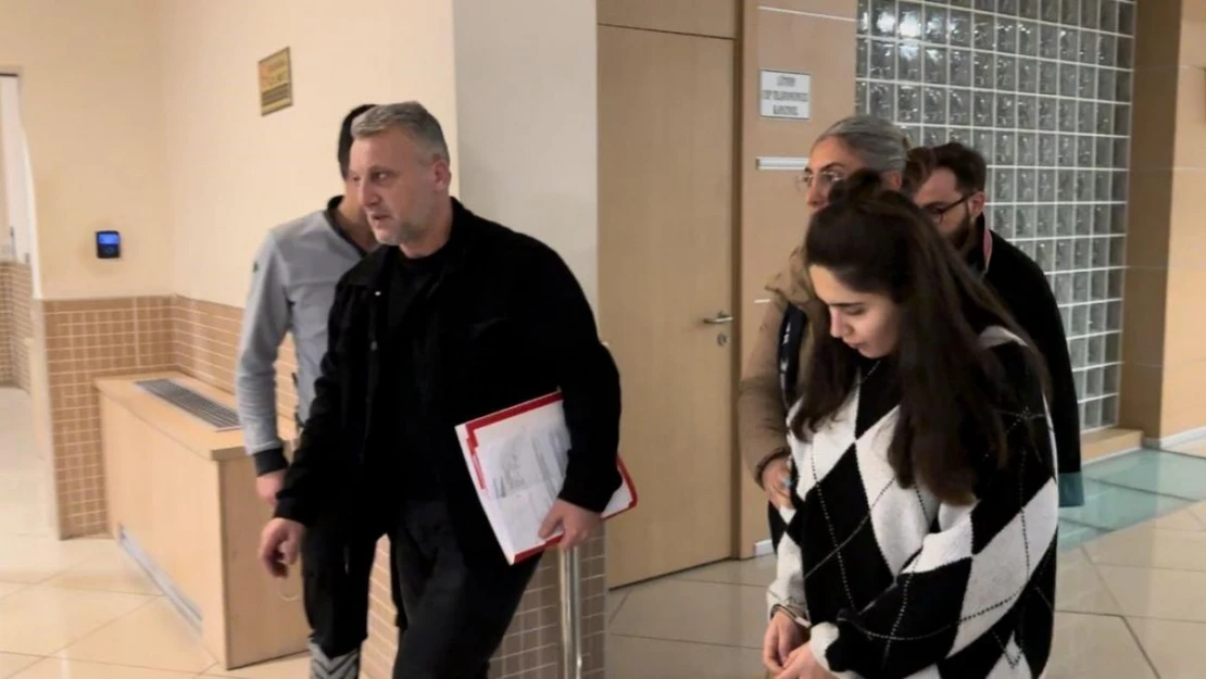 Pendik'te yeni doğan bebeğini camdan atan anne tutuklandı