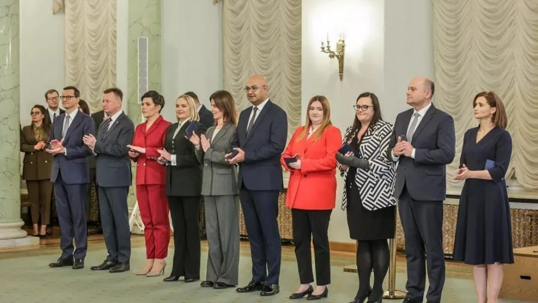 Polonya'da Başbakan Morawiecki liderliğindeki yeni hükümet göreve başladı