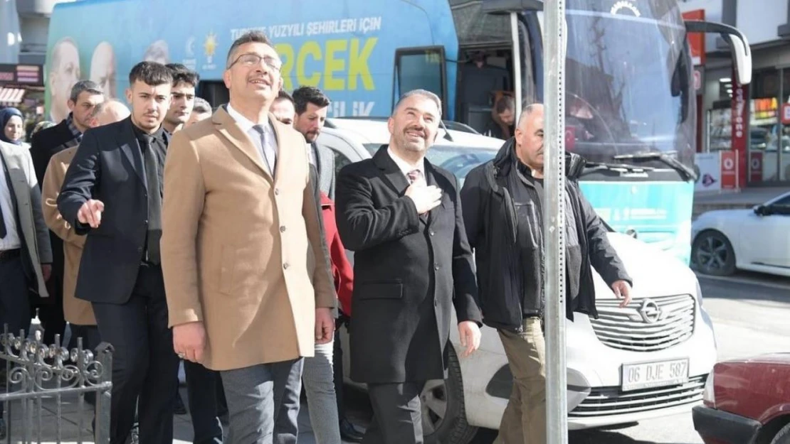 Pursaklar'da hava soğuk, sokaklar sımsıcak