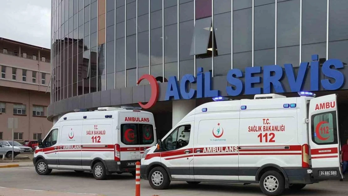 Refahiye'de trafik kazası: 2 ölü, 2 yaralı