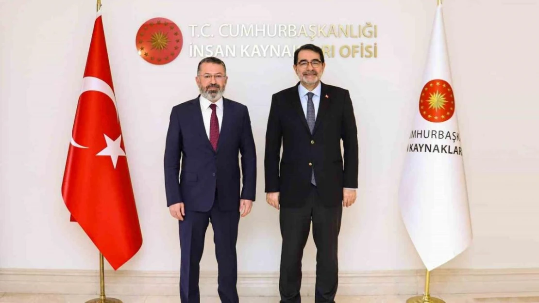 Rektör Kırışık'ın iş birliği görüşmeleri sürüyor