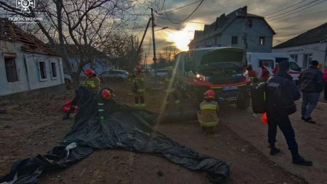 Rusya, Ukrayna'da birden fazla bölgeye saldırdı: 5 ölü